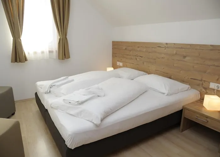Haus Stella Semesterbostad Mauterndorf (Salzburg)